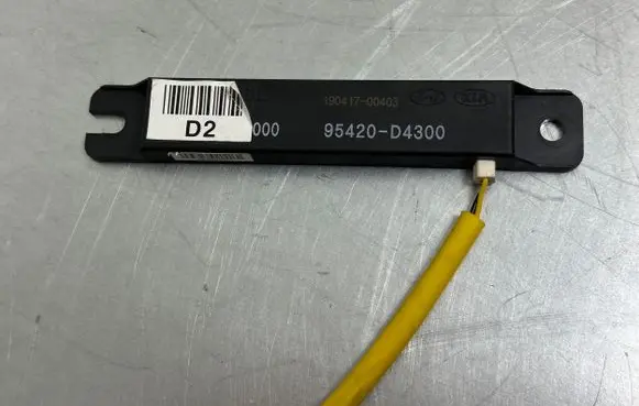 KIA Optima Keyless system antenna 95420D4300