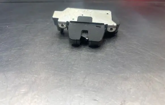 Citroen DS3 Tailgate/trunk/boot lock/catch/latch 9151487499 0912H