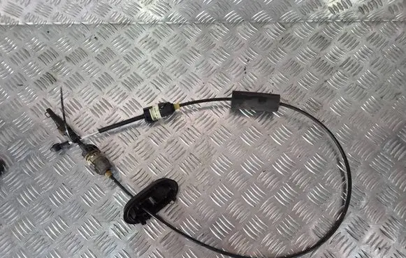 Opel Insignia A Gear shift cable linkage 22784018