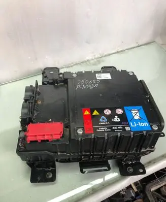 Ford Kuga III Hybrid / electric car battery Lx6810b759hj Lx6810b759