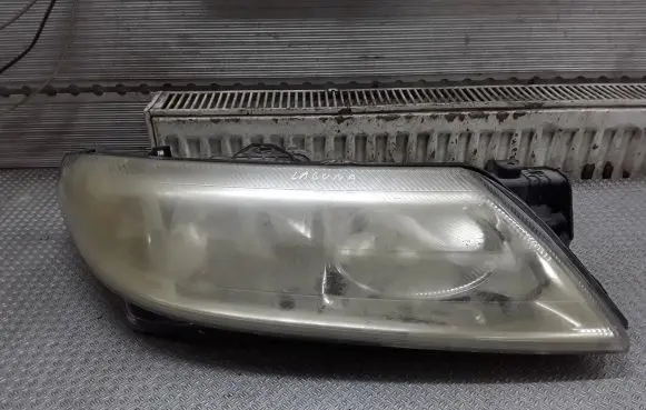 Renault Laguna II Headlight/headlamp 8200002847