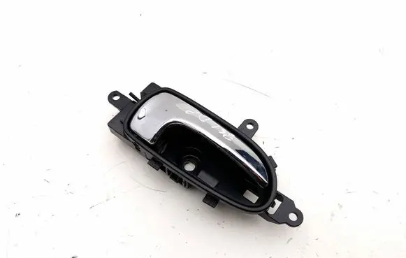 Nissan Leaf II (ZE1) Front door interior handle