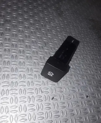 Fog light switch