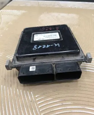 Mercedes-Benz E W212 Engine control unit/module A2711500391 5WK91301 A0034468840