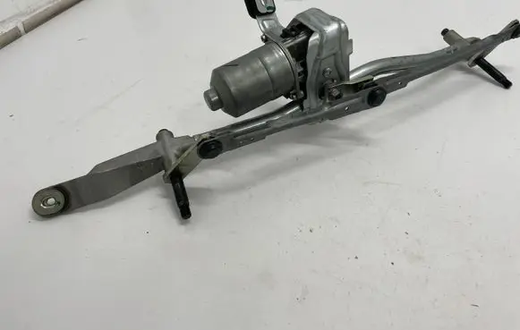 BMW 1 F40 Front wiper linkage and motor 7453954 3397022050