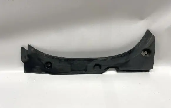 Audi A8 S8 D4 4H Other engine bay part 4H0823745C
