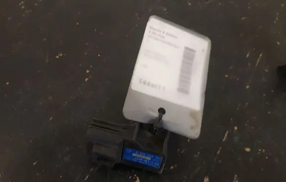 Mazda 6 Air pressure sensor 0261230123