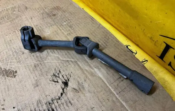 Ford Bronco Steering column universal joint MB3C-3E751-BB MB3C3E751BB