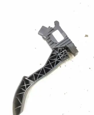 Volkswagen Golf VII Accelerator throttle pedal 5Q1723503F 6PV01062101