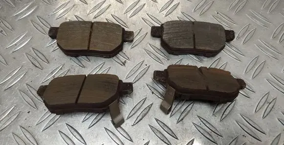 Toyota Auris 150 Brake pads (rear) 