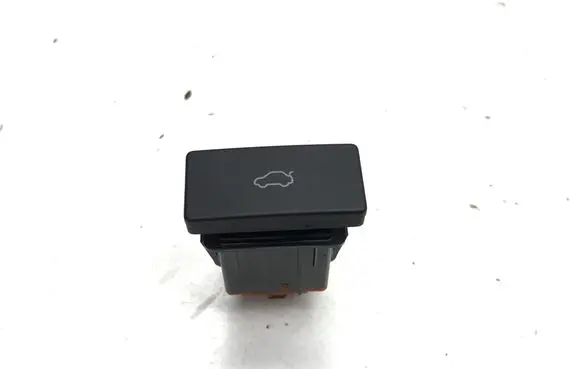 Chery 7 Tailgate/boot open switch button 808000591AA
