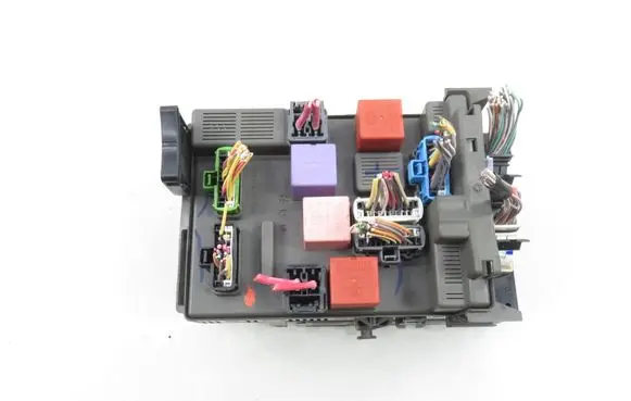 Renault Espace - Grand espace IV Central body control module 8200371614 8200692826