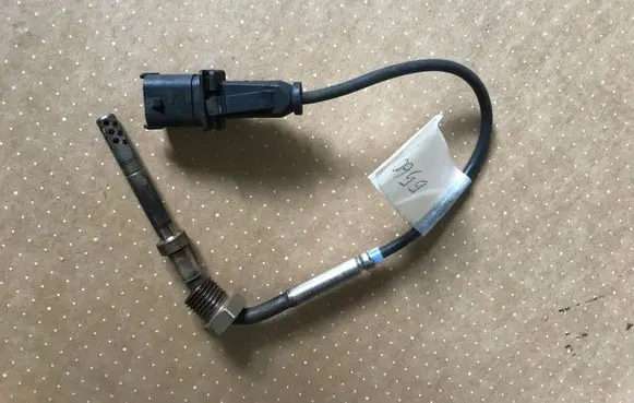 Opel Astra J Exhaust gas temperature sensor 55566185