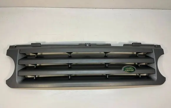 Land Rover Range Rover L322 Front bumper upper radiator grill DHB500193