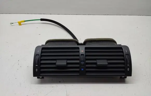 BMW 3 E46 Dash center air vent grill 8361895 8363199 8370741