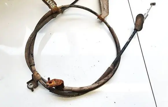 Handbrake/parking brake wiring cable