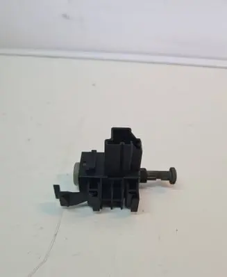 Volvo V70 Clutch pedal sensor 6g9t11a152aa