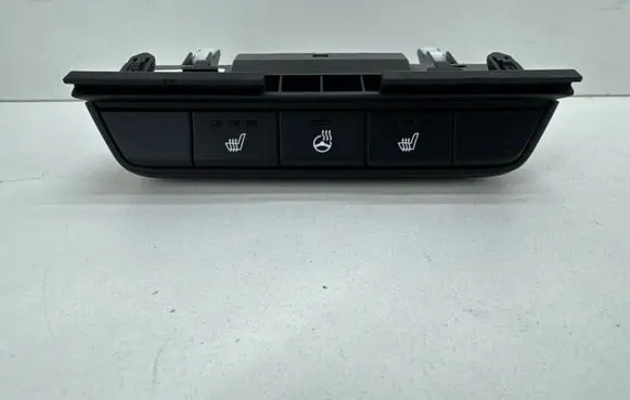 KIA Sportage Seat heating switch 4A92041000