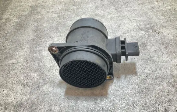 Hyundai i40 Mass air flow meter 9021050002 301104939 281642A500