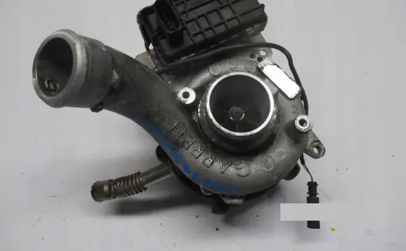Audi A3 S3 A3 Sportback 8P Turbo 059145722S