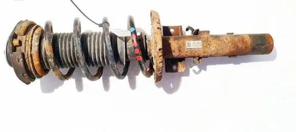 Skoda Fabia Mk2 (5J) Front shock absorber/damper