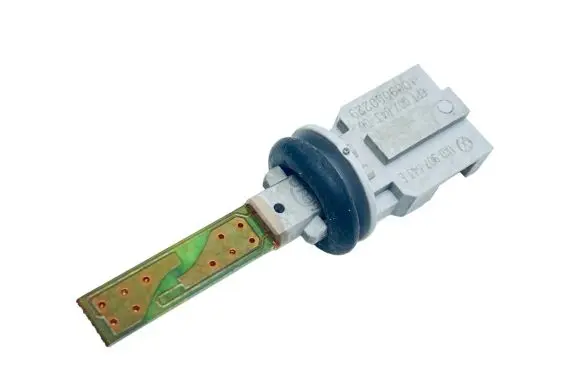 Volkswagen PASSAT CC Interior temperature sensor 1K0907543E