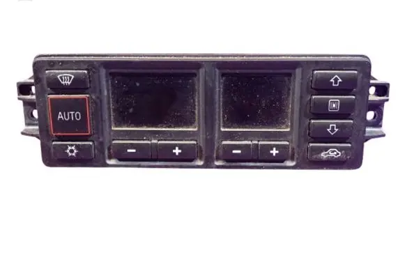 Audi A4 S4 B5 8D Climate control unit