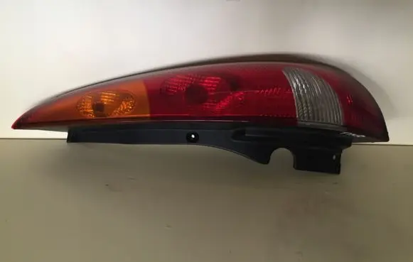 Nissan Almera Tino Rear/tail lights 26550BU001 23480201