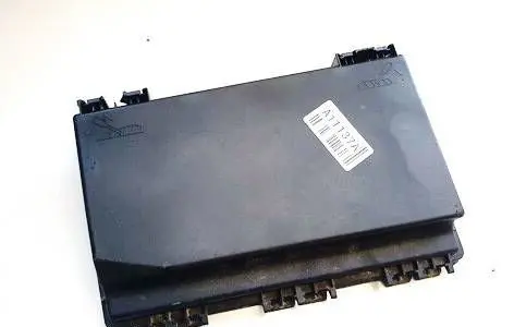 Opel Astra H Fuse box cover 13125865 74338200