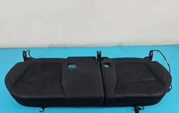 Isuzu D-Max Second row seats IMPRK1407083