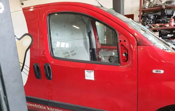 Fiat Fiorino Front door ROSSO PIMPANTE 168