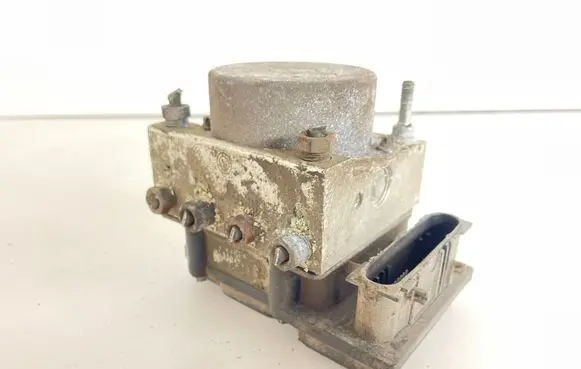 Nissan Note (E11) ABS Pump 0265800518