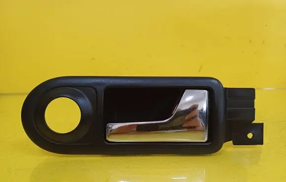 Volkswagen Golf IV Front door interior handle 1J0837114