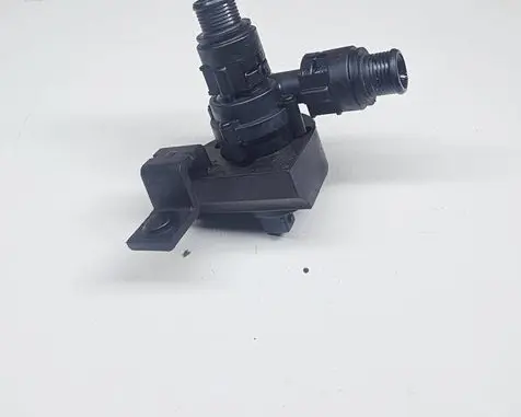 BMW 5 E60 E61 Electric auxiliary coolant/water pump 6922647