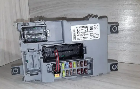 Fiat Fiorino Fuse module 01372879080