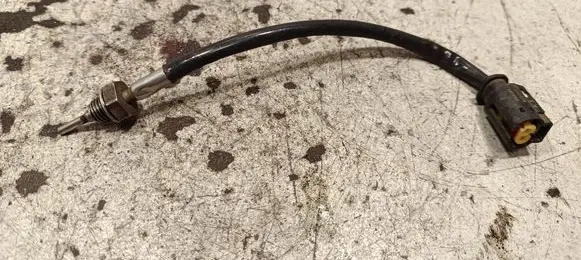 BMW 5 F10 F11 Exhaust gas temperature sensor 09414202