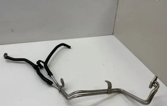 Volkswagen Golf Sportsvan Coolant pipe/hose 04E122157M