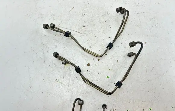 Ford Focus Fuel injector supply line/pipe 