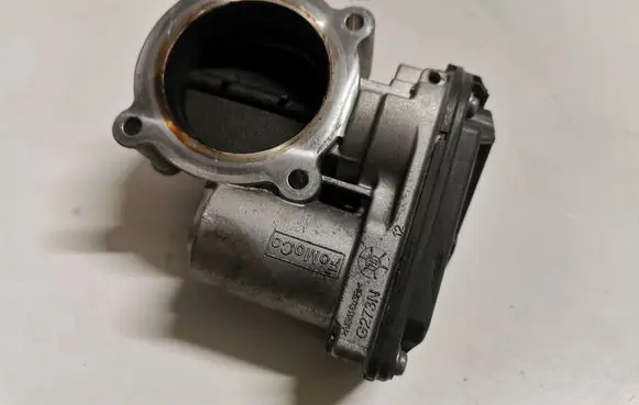Ford Fusion II Throttle valve D1523A0720 DS7E9F991AG