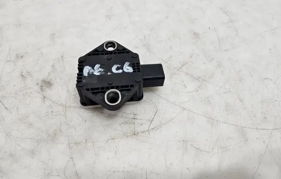 Audi A6 S6 C6 4F ESP acceleration yaw rate sensor 8E0907637B