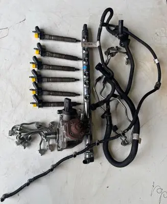BMW 5 F10 F11 Fuel injection system set 0445010638 7823470 7823461