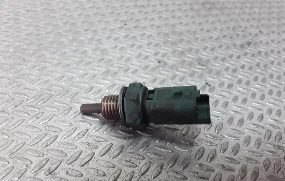 Coolant temperature sensor