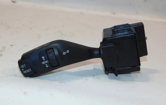 Ford Focus Indicator stalk 1362588 4M5T13335BD