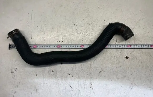 Opel Vivaro Engine coolant pipe/hose