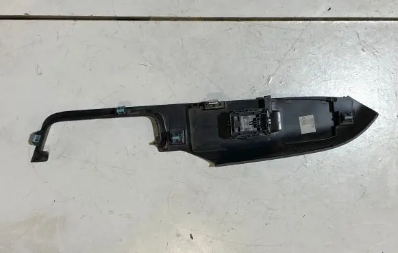 Ford Mustang VI Electric window control switch FR3B14528A