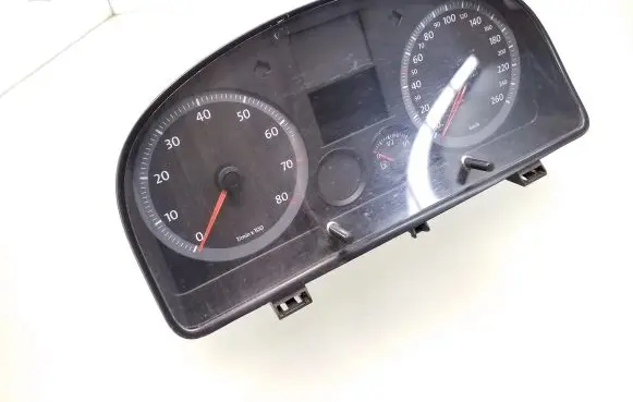Volkswagen Caddy Speedometer (instrument cluster) 2K0920843