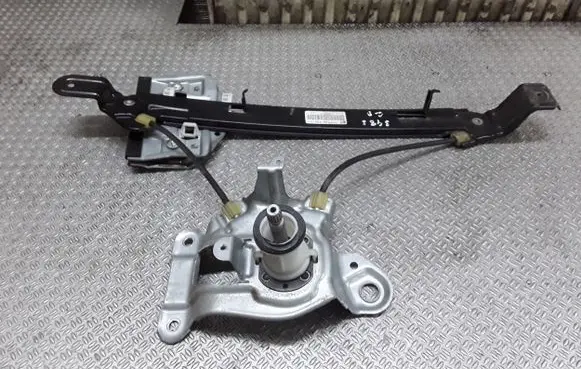 Seat Leon (1P) Rear door manual window regulator 1P0839462