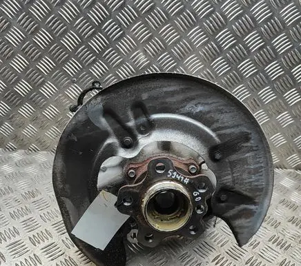 BMW X5 G05 Rear wheel hub 6876654 6899154
