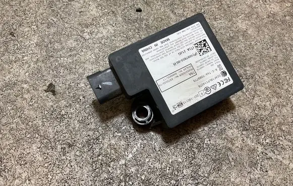 Tesla Model 3 Other control units/modules 201190115 109785500H CCAF19LP1140T6