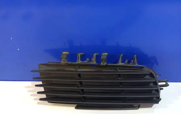 Opel Vectra C Front grill 09186130